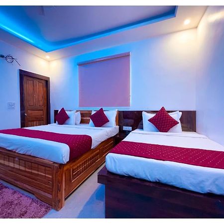 Hotel Town Grand Agra  Bagian luar foto
